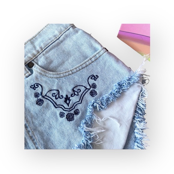 HTF: One Teaspoon ☻︎ One of a Kind Vintage Roller Shorts ☻︎ Embroidery + Leather - Picture 6 of 16